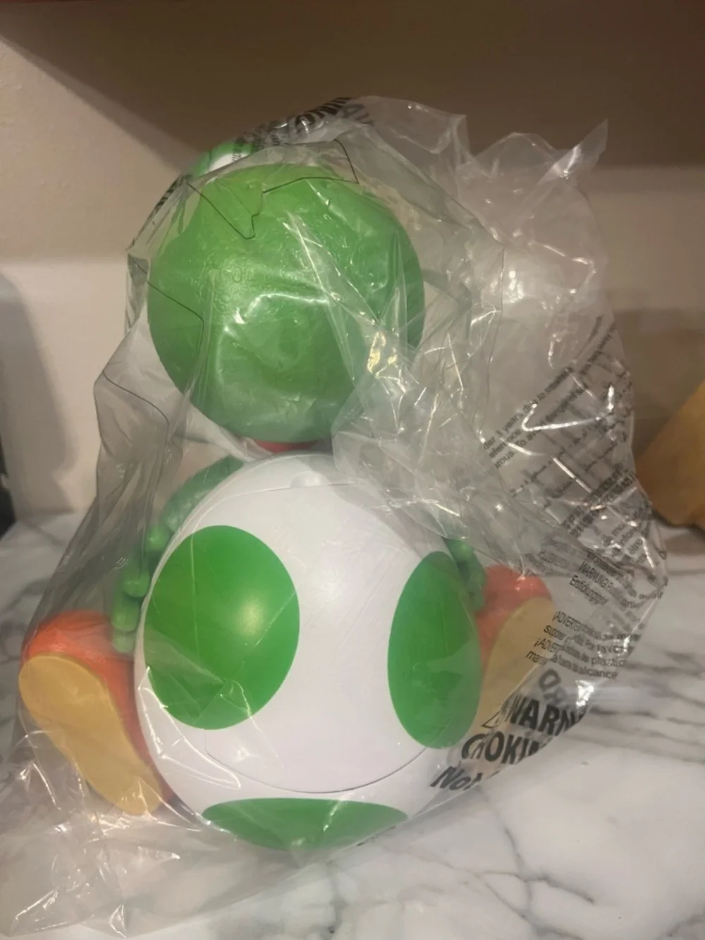 Super Mario Galaxy Yoshi Popcorn Bucket, Brand New In Plastic - Picture 2 of 4
